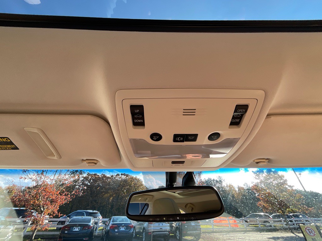 2015 Lexus ES 350 Image 26