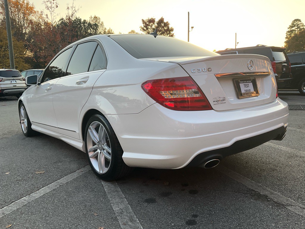 2014 Mercedes-Benz C-Class Image 7