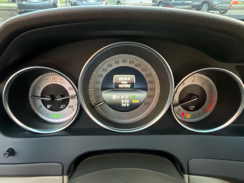 2014 Mercedes-Benz C-Class Image 24