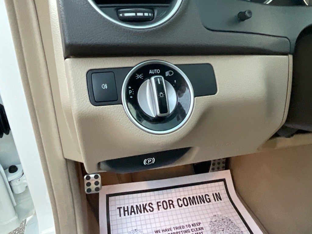 2014 Mercedes-Benz C-Class Image 41