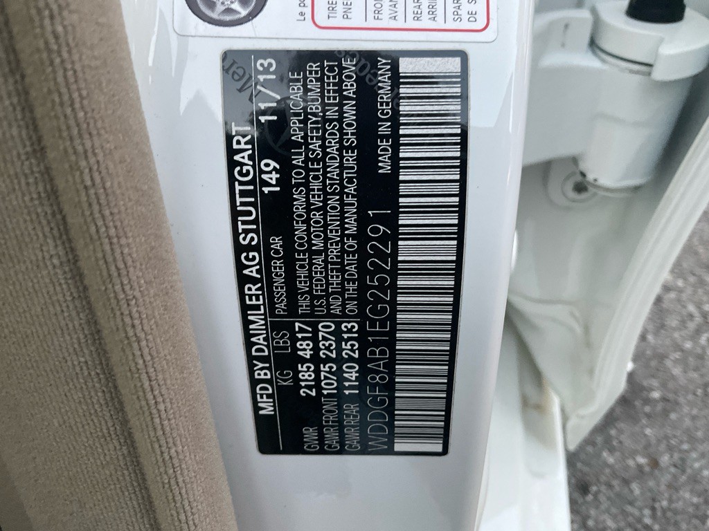 2014 Mercedes-Benz C-Class Image 47