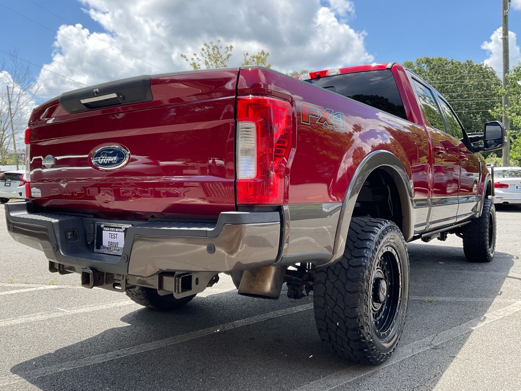 2017 Ford F-250 Image 5