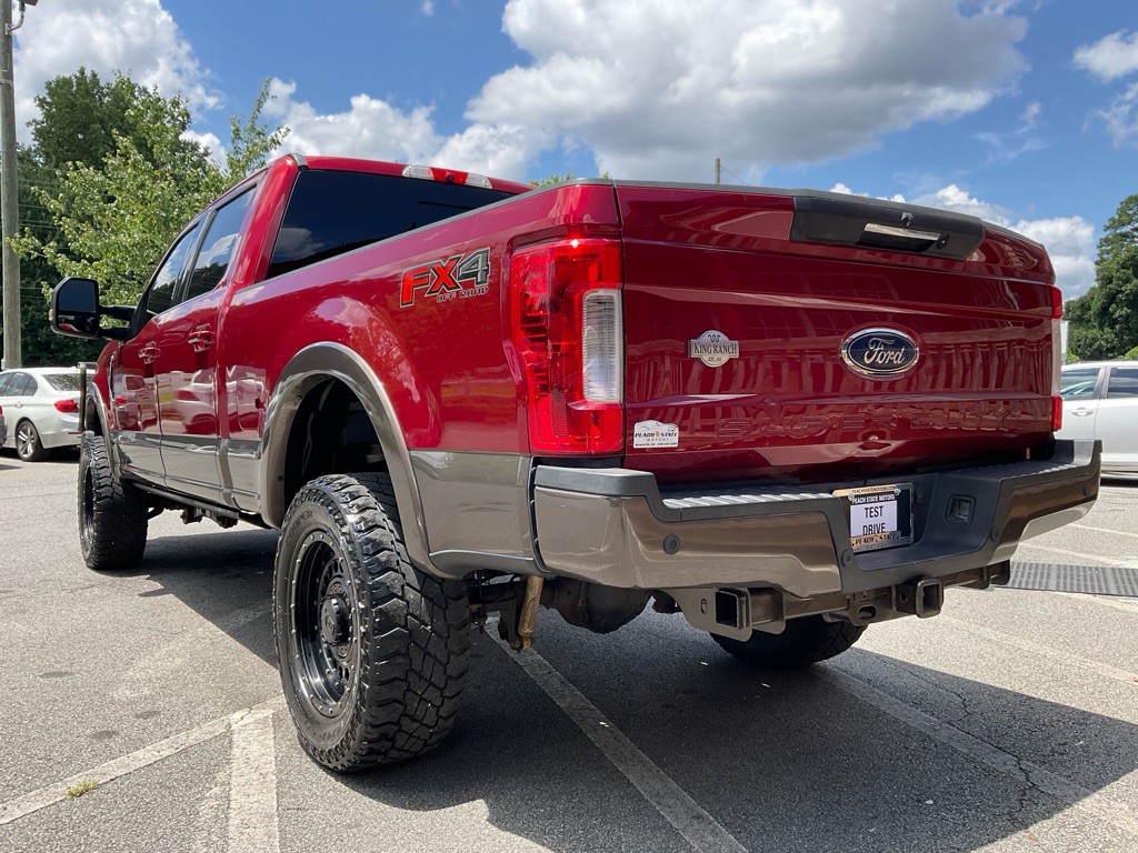 2017 Ford F-250 Image 7