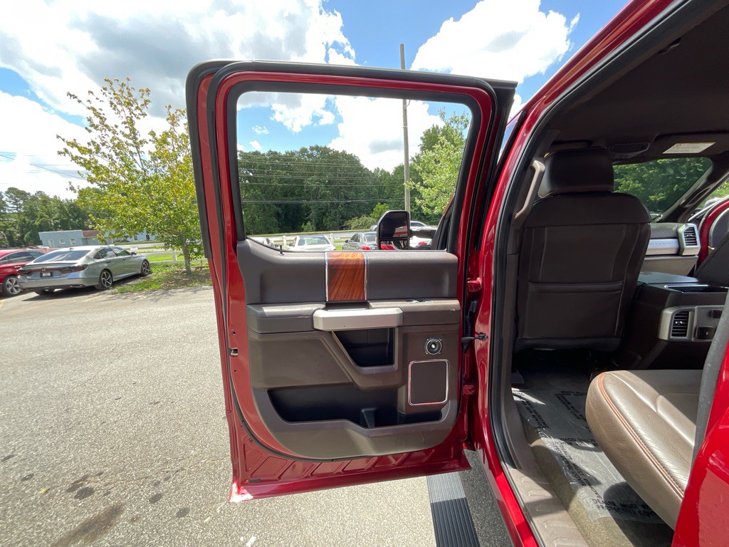 2017 Ford F-250 Image 47