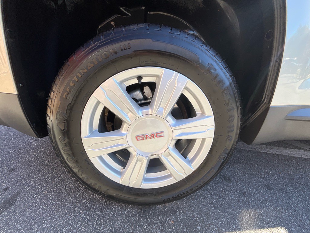 2014 GMC Terrain Image 13