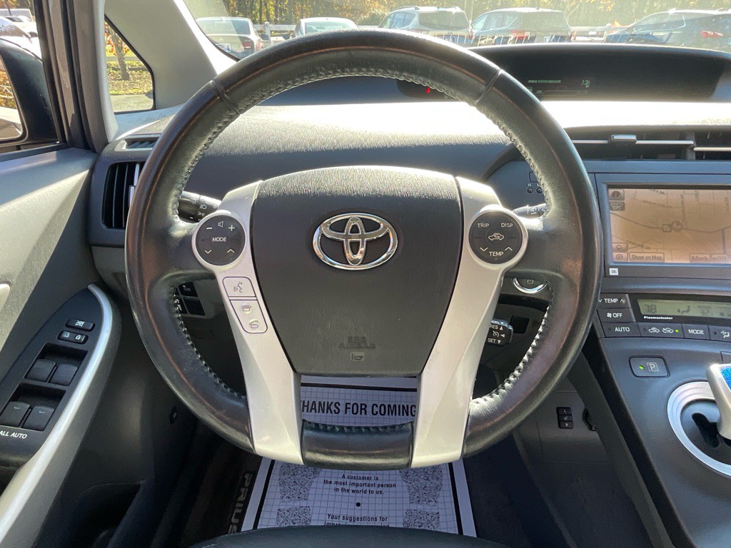 2010 Toyota Prius Image 24