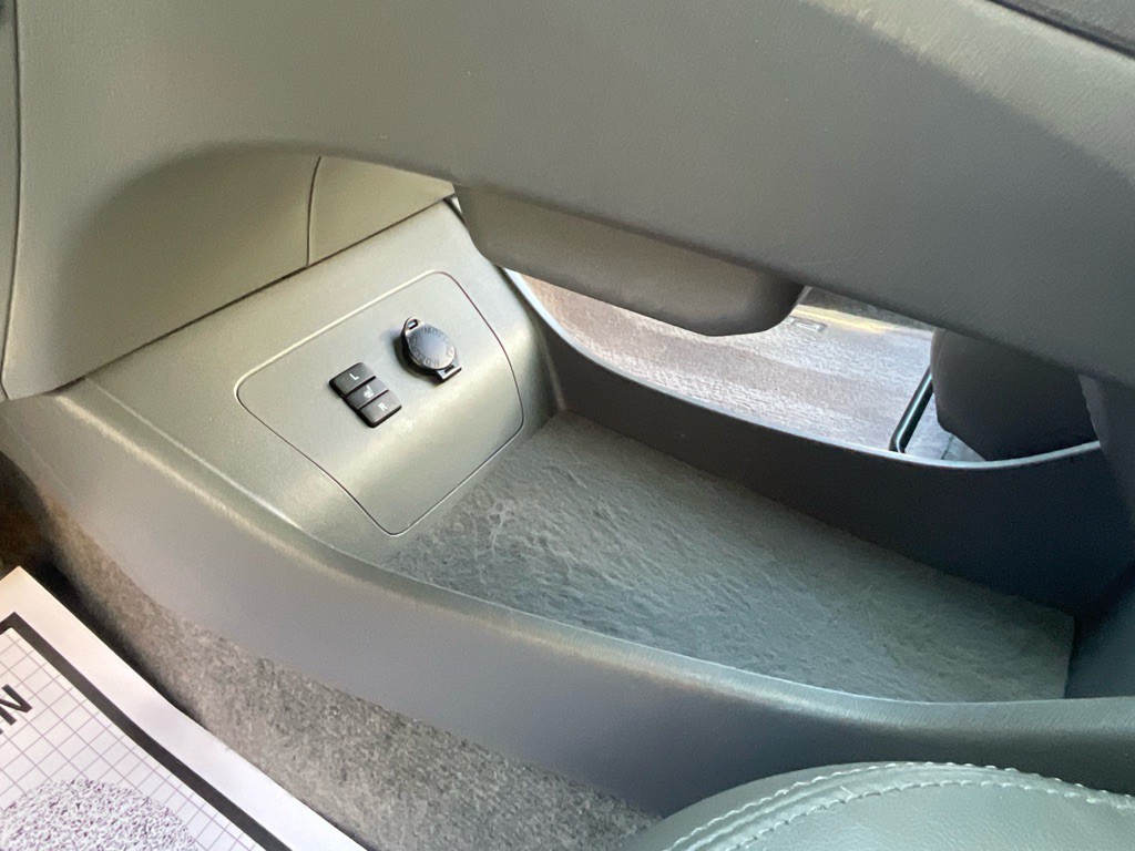 2010 Toyota Prius Image 46