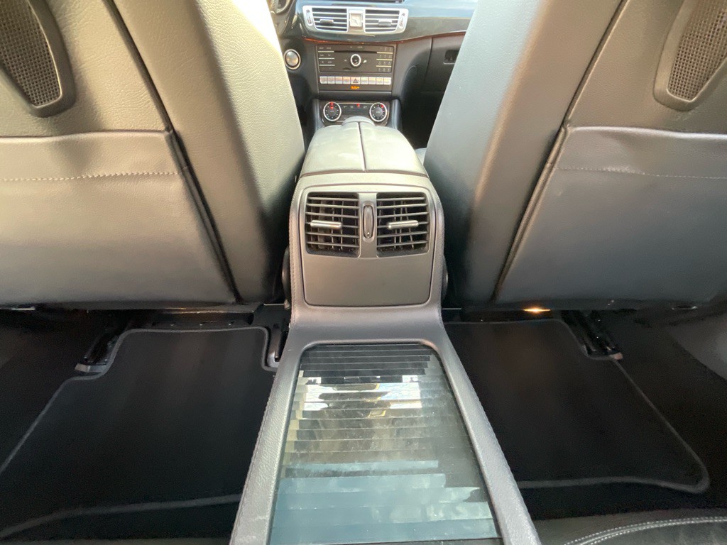 2016 Mercedes-Benz CLS-Class Image 35