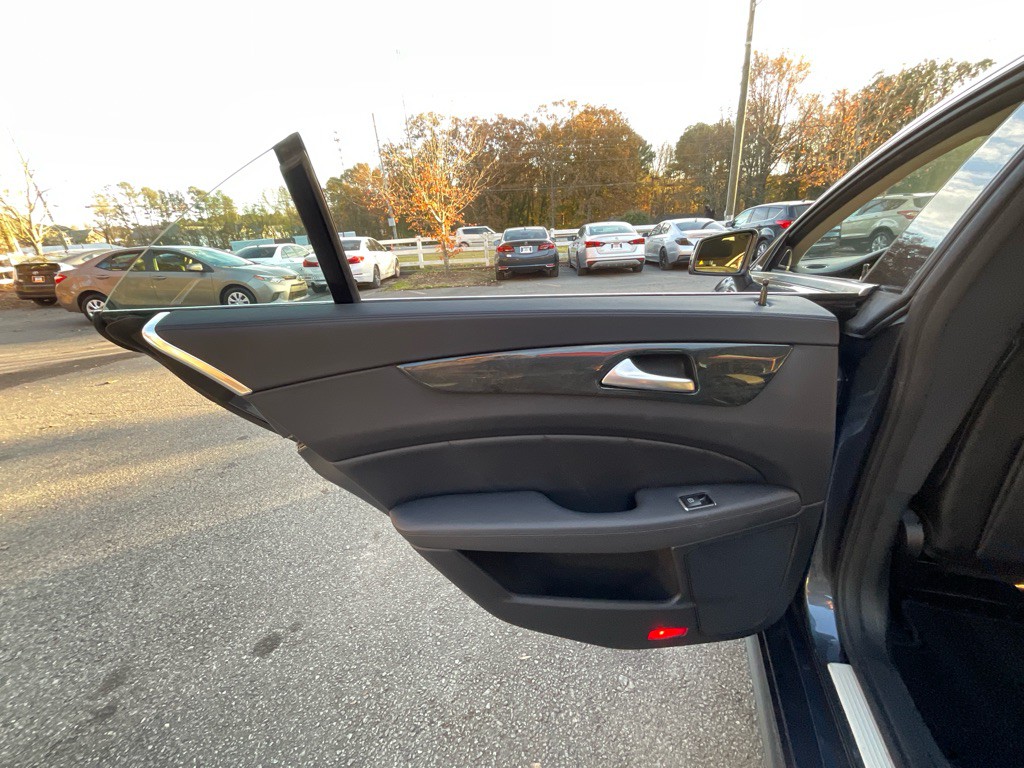 2016 Mercedes-Benz CLS-Class Image 44