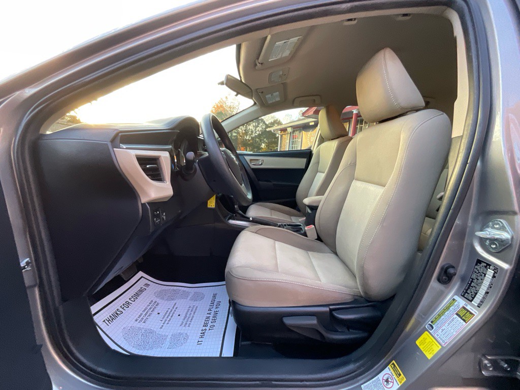 2014 Toyota Corolla Image 14