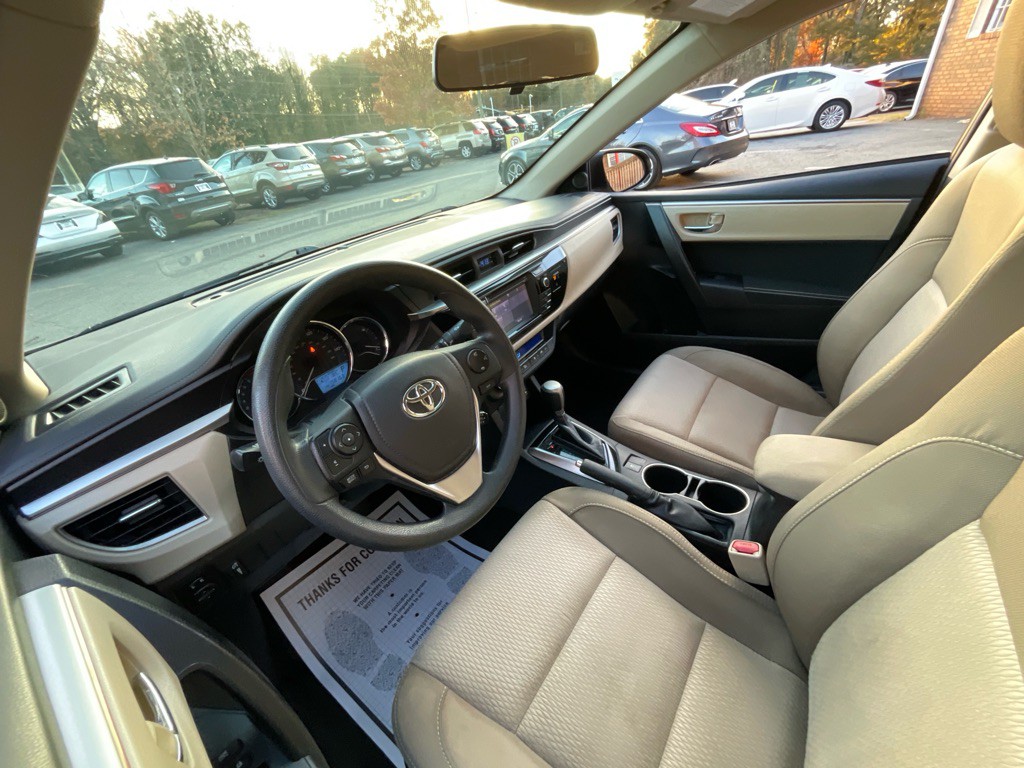 2014 Toyota Corolla Image 15