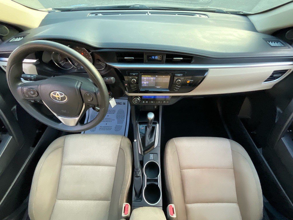 2014 Toyota Corolla Image 21
