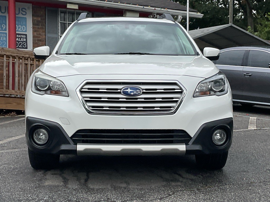 2017 Subaru Outback Image 2