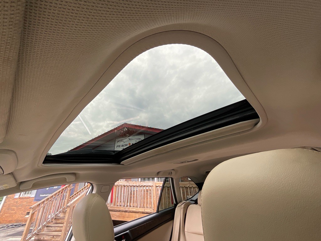 2017 Subaru Outback Image 28