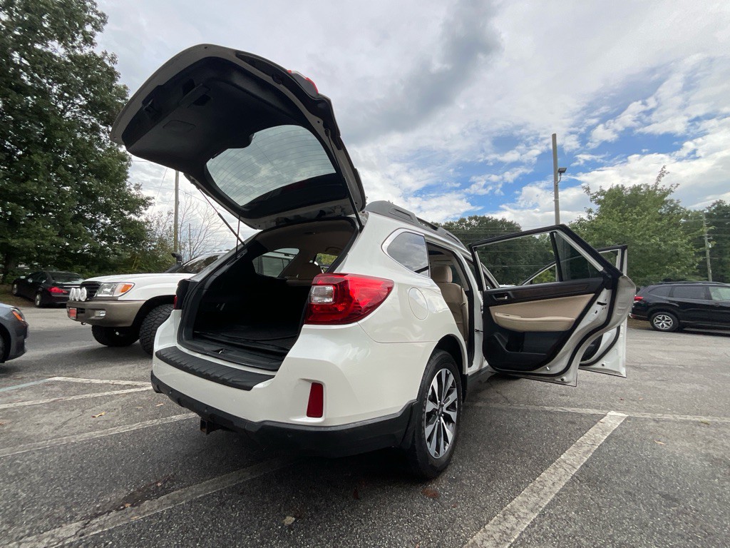 2017 Subaru Outback Image 37