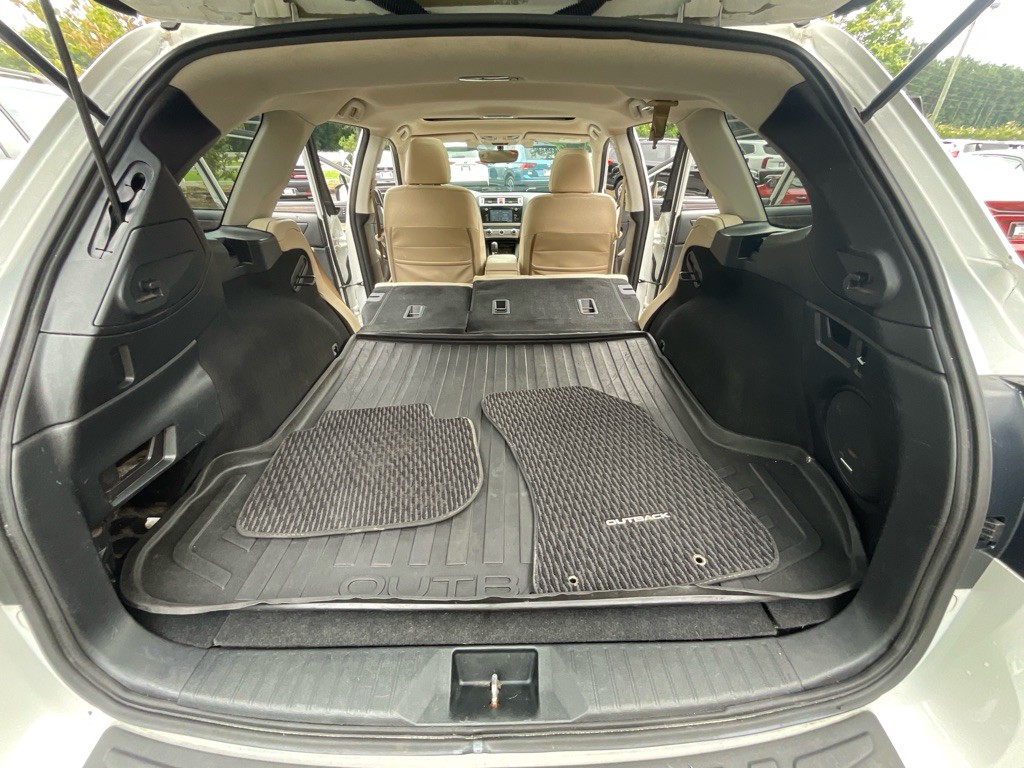 2017 Subaru Outback Image 40