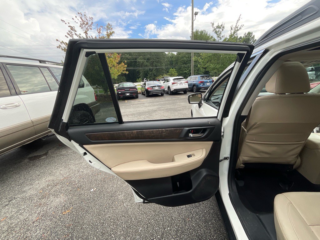 2017 Subaru Outback Image 46