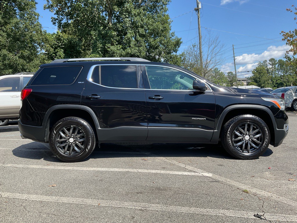 2017 GMC Acadia Image 4