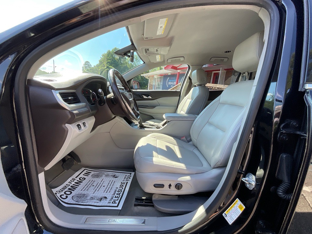 2017 GMC Acadia Image 15