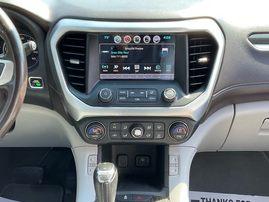 2017 GMC Acadia Image 22