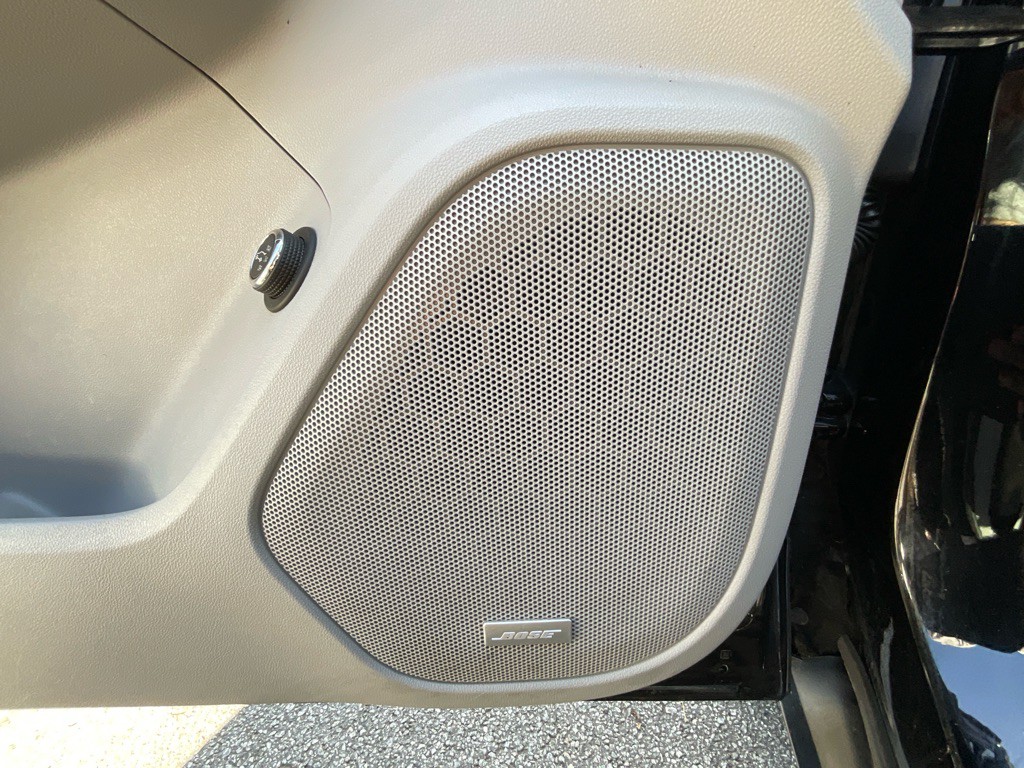 2017 GMC Acadia Image 43