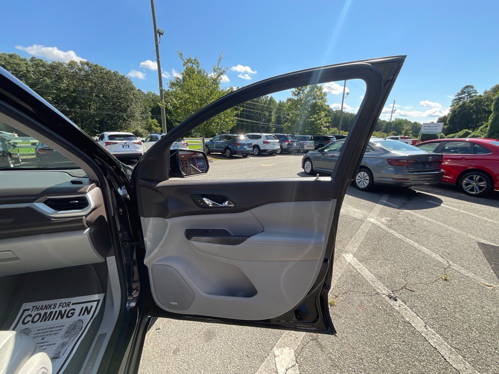 2017 GMC Acadia Image 46