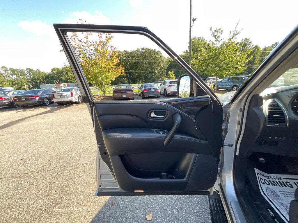 2020 INFINITI QX80 Image 44