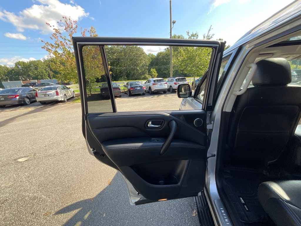 2020 INFINITI QX80 Image 47