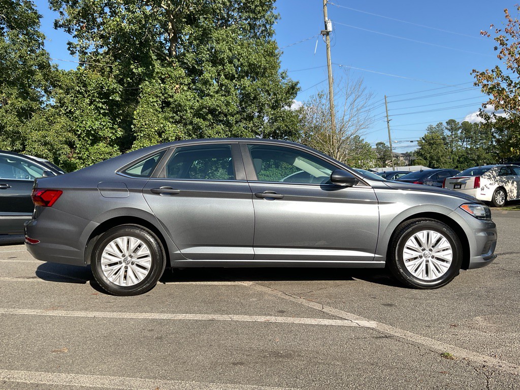 2019 Volkswagen Jetta Image 4
