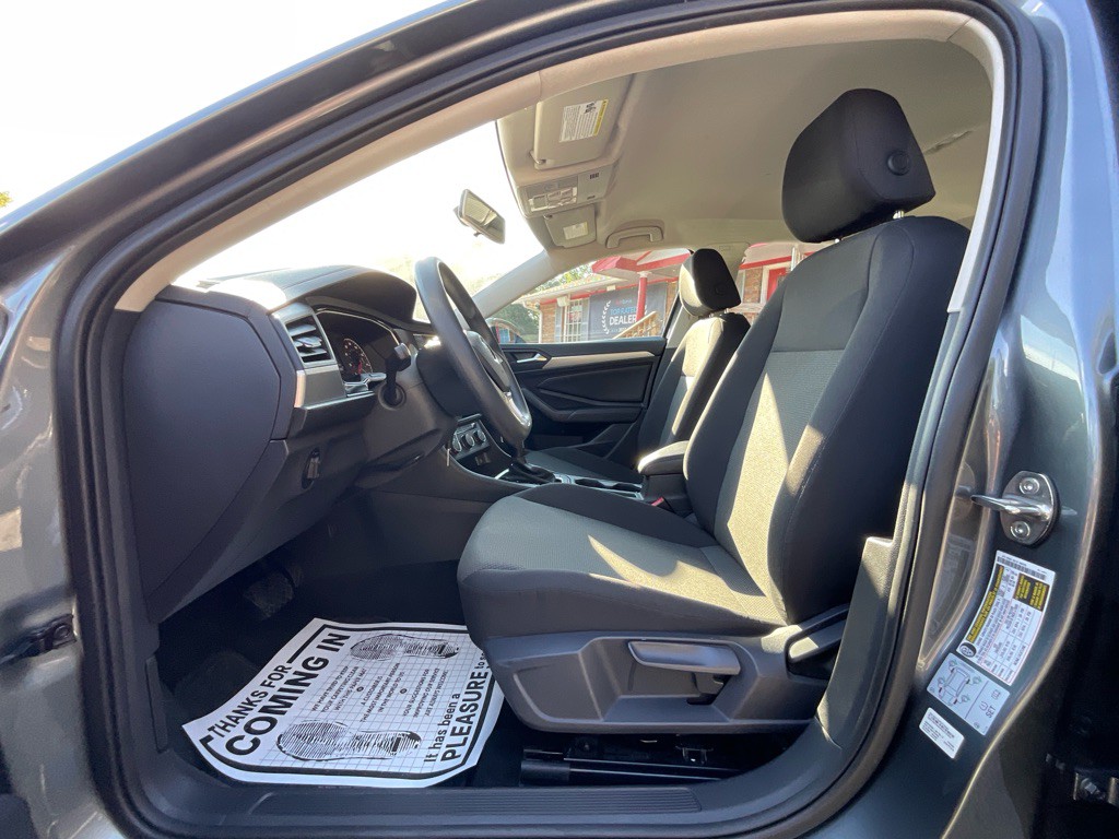 2019 Volkswagen Jetta Image 13