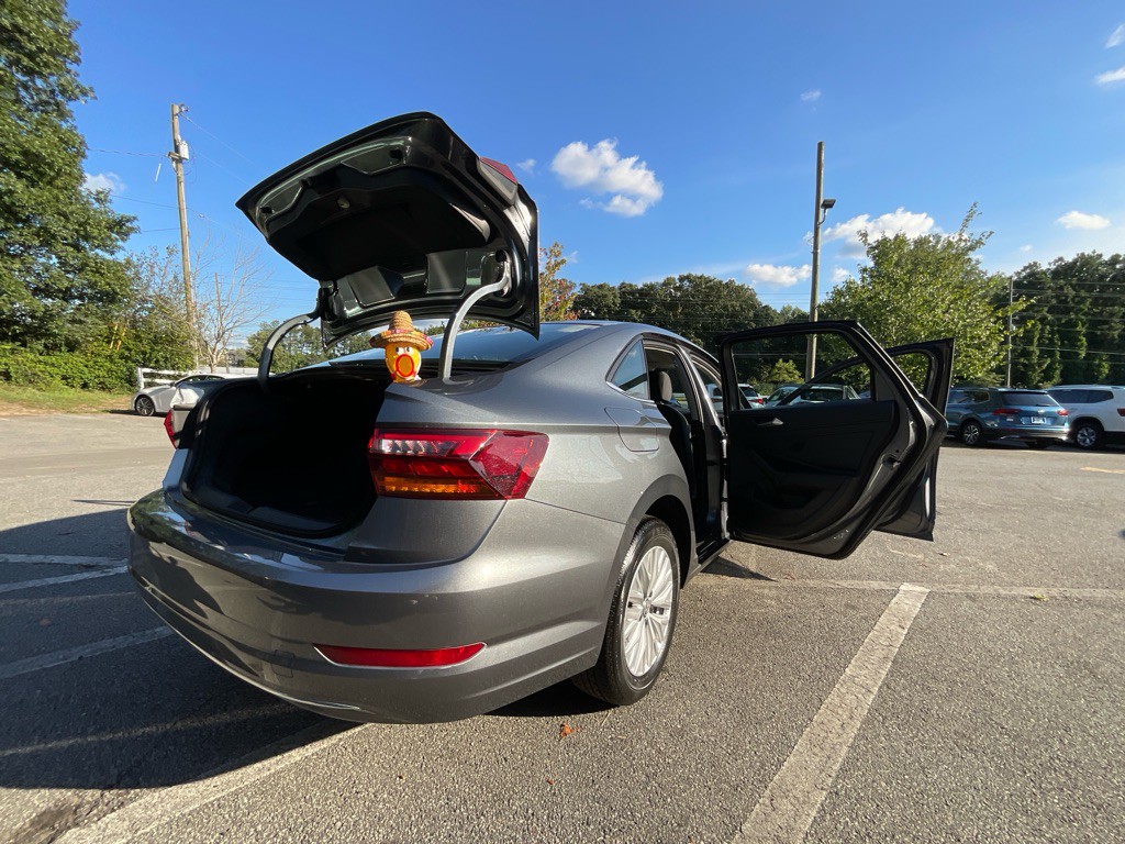 2019 Volkswagen Jetta Image 32