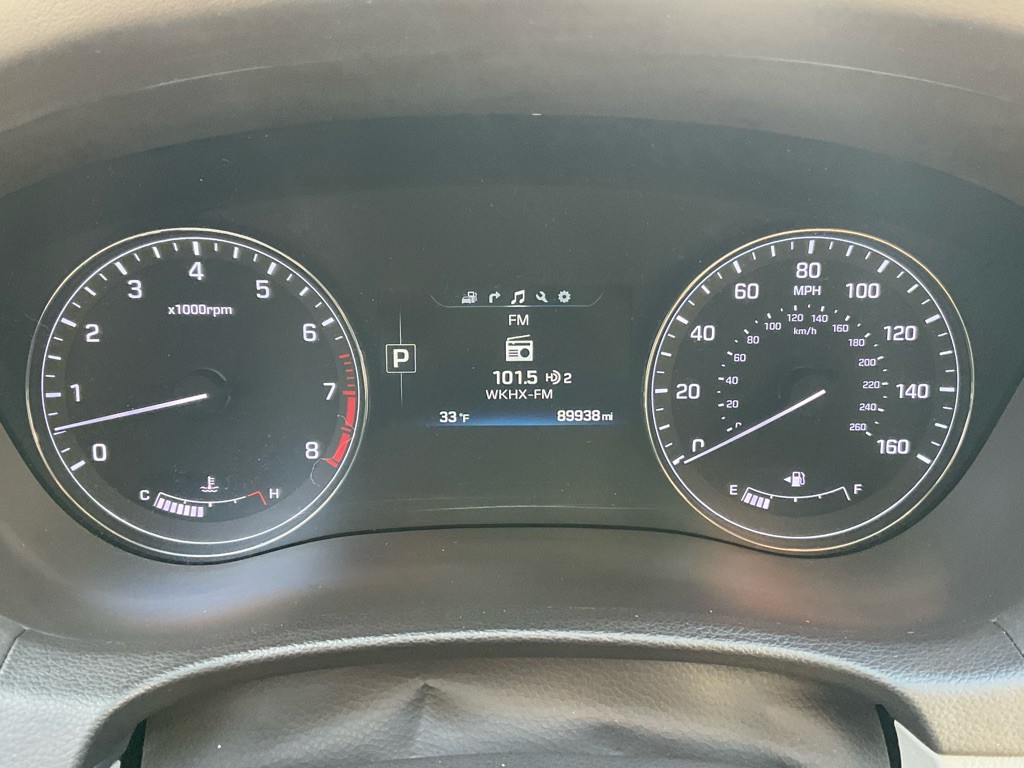 2015 Hyundai Genesis Image 26