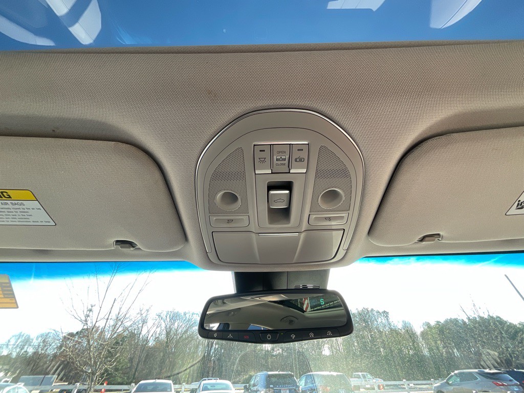 2015 Hyundai Genesis Image 27