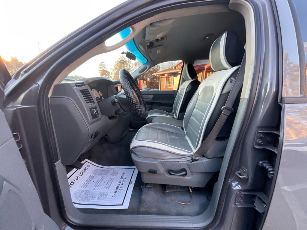 2007 Dodge Ram 1500 Image 14