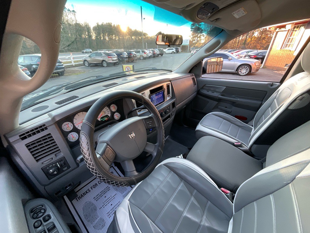 2007 Dodge Ram 1500 Image 15