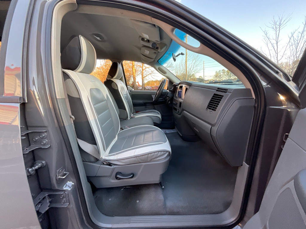2007 Dodge Ram 1500 Image 17
