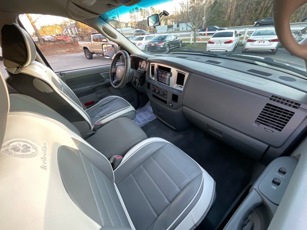 2007 Dodge Ram 1500 Image 18