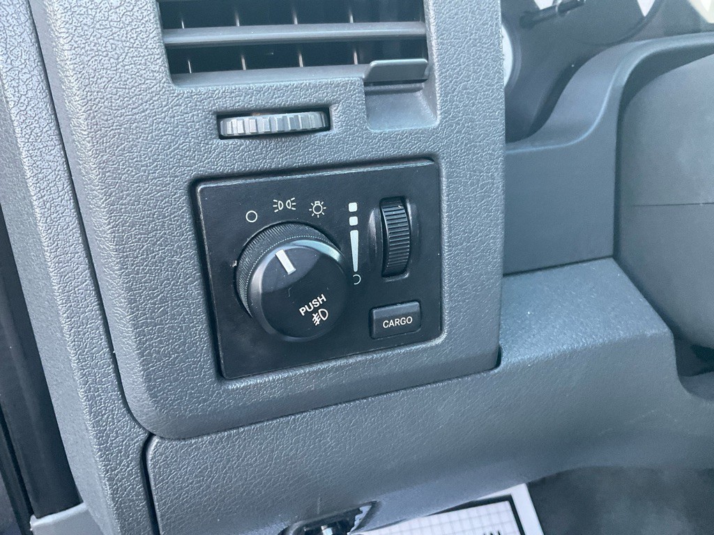 2007 Dodge Ram 1500 Image 36