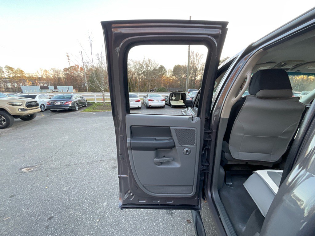 2007 Dodge Ram 1500 Image 37