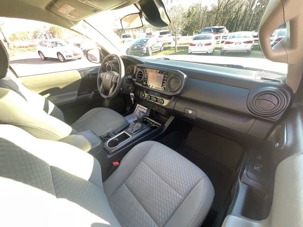 2021 Toyota Tacoma Image 18