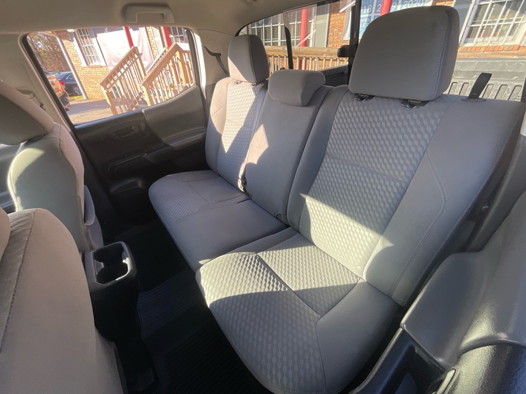 2021 Toyota Tacoma Image 29