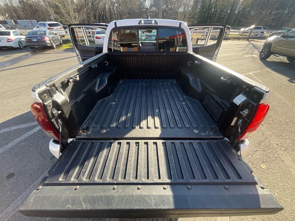 2021 Toyota Tacoma Image 37