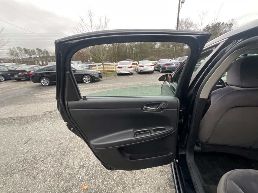 2013 Chevrolet Impala Image 40