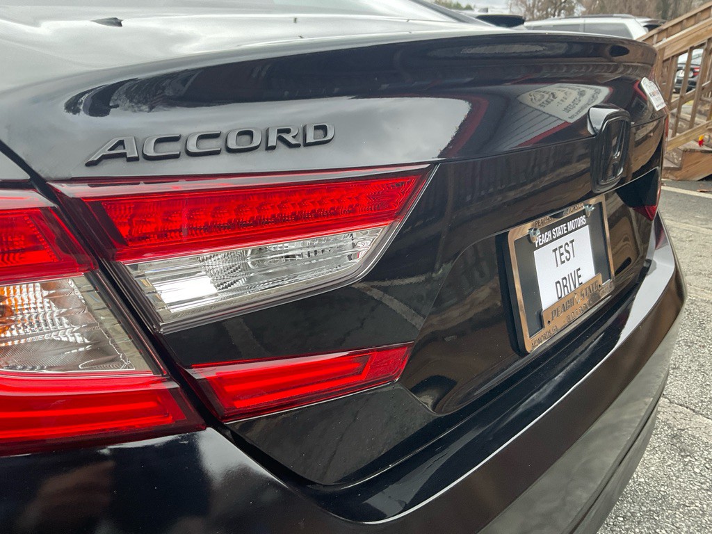 2020 Honda Accord Image 9