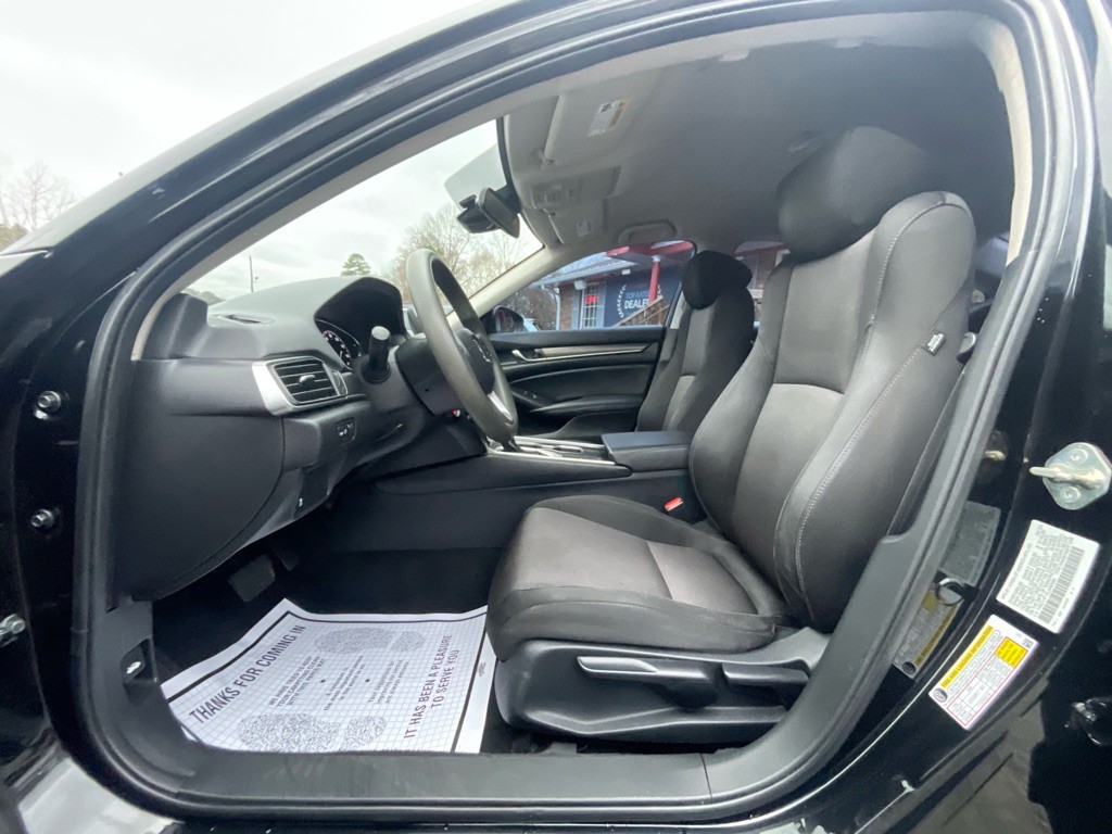 2020 Honda Accord Image 13