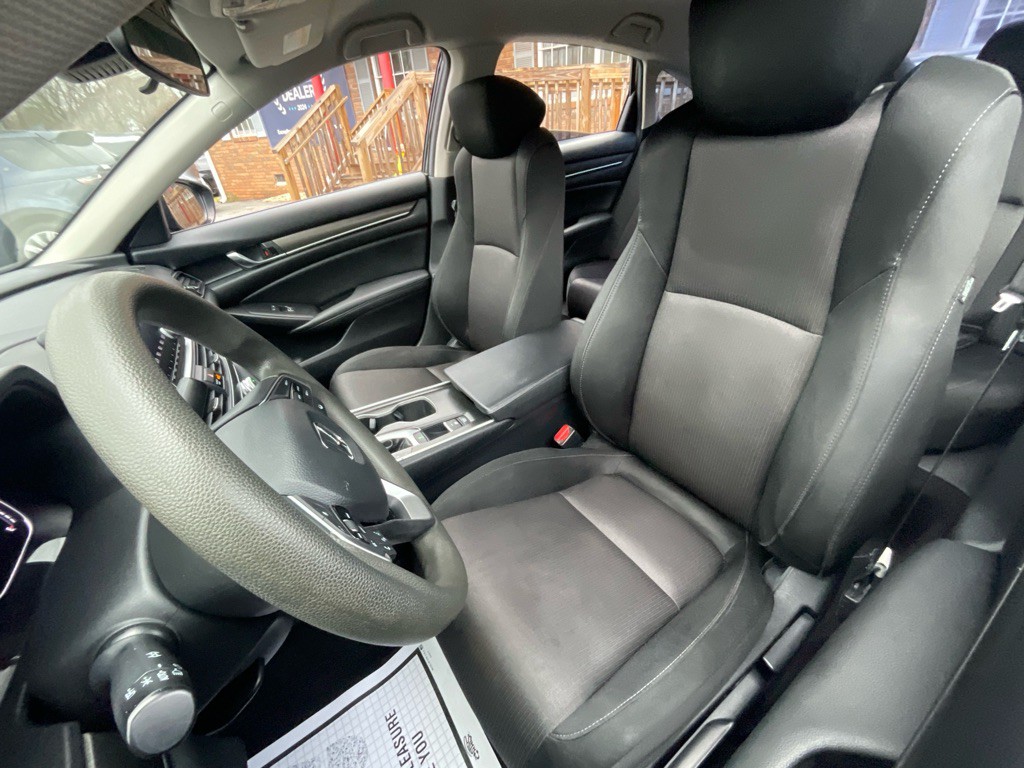 2020 Honda Accord Image 15