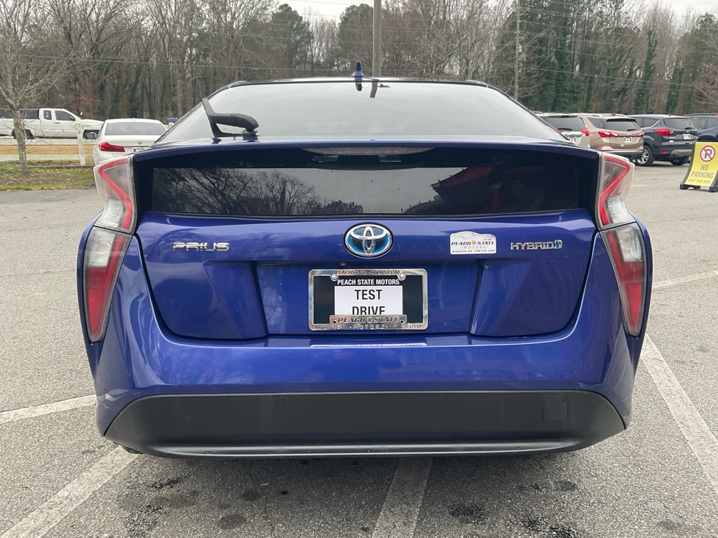 2016 Toyota Prius Image 6