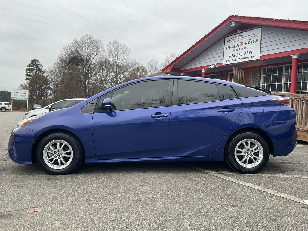 2016 Toyota Prius Image 8