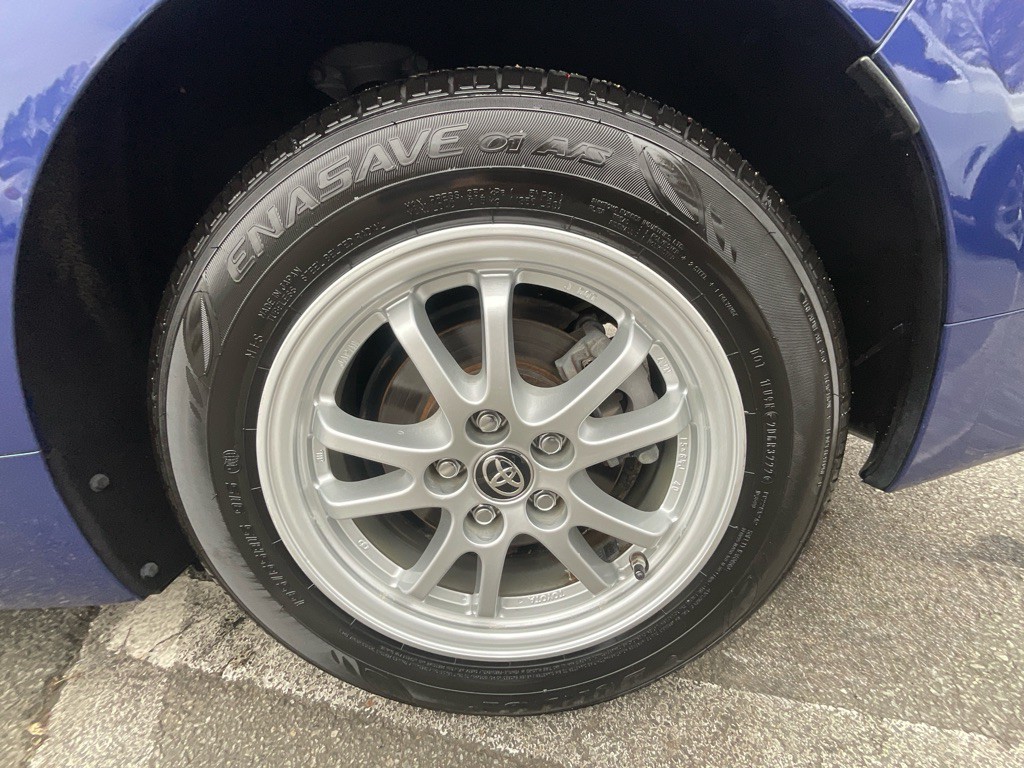 2016 Toyota Prius Image 12