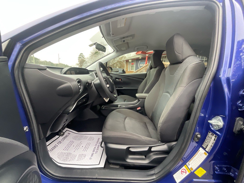 2016 Toyota Prius Image 14